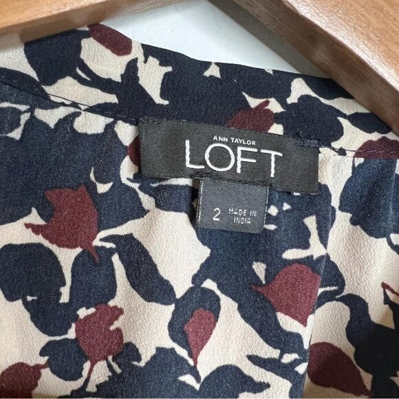LOFT Womens Size 2 Navy Blue Burgundy Cream Floral Long Sleeve Tie Neck Romper - Picture 10 of 15